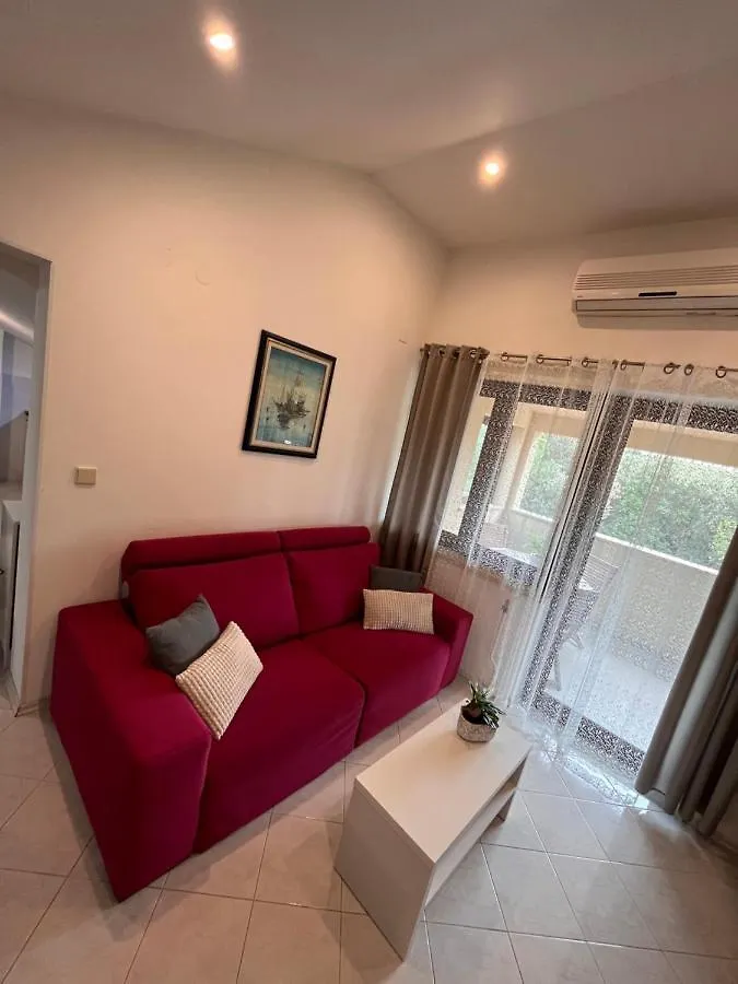 Quiet Apartment-Free Parking Apartment Rovinj
