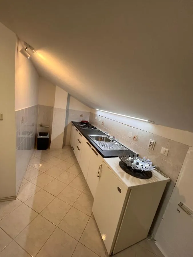 Quiet Apartment-Free Parking Croatia