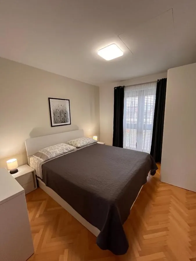 Quiet Apartment-Free Parking 0*, Rovinj Croatia