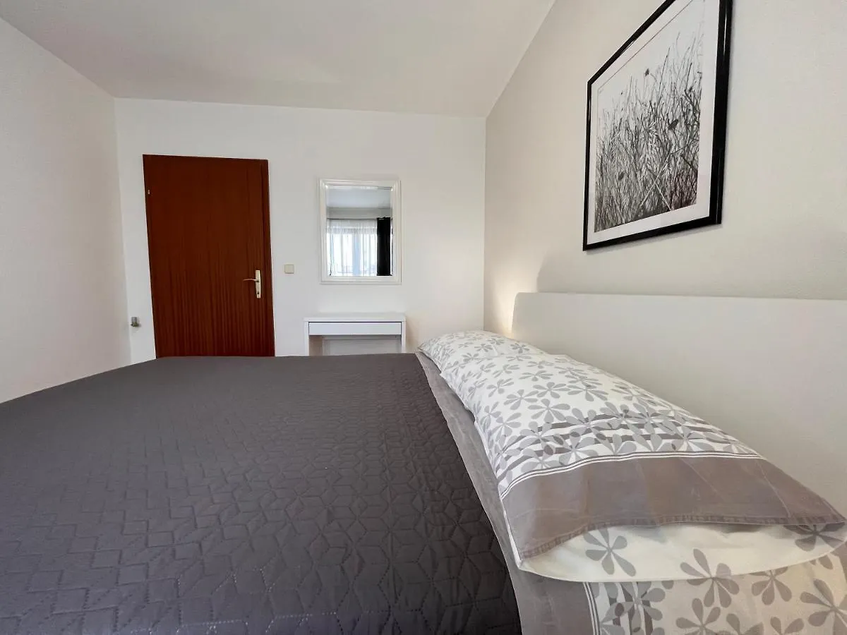 Quiet Apartment-Free Parking 0*, Rovinj Croatia
